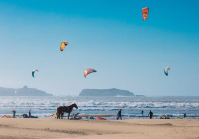 Kitesurfing and Windsurfing