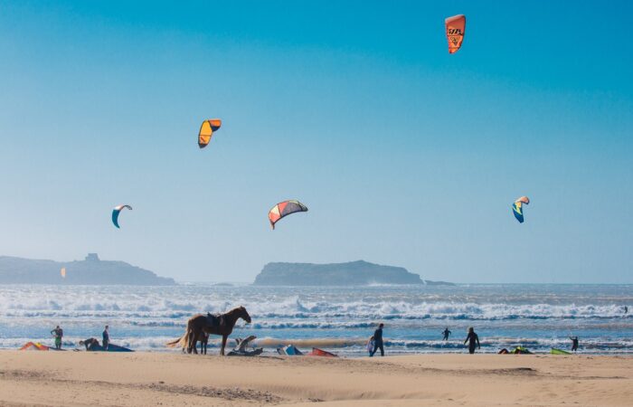 Kitesurfing and Windsurfing